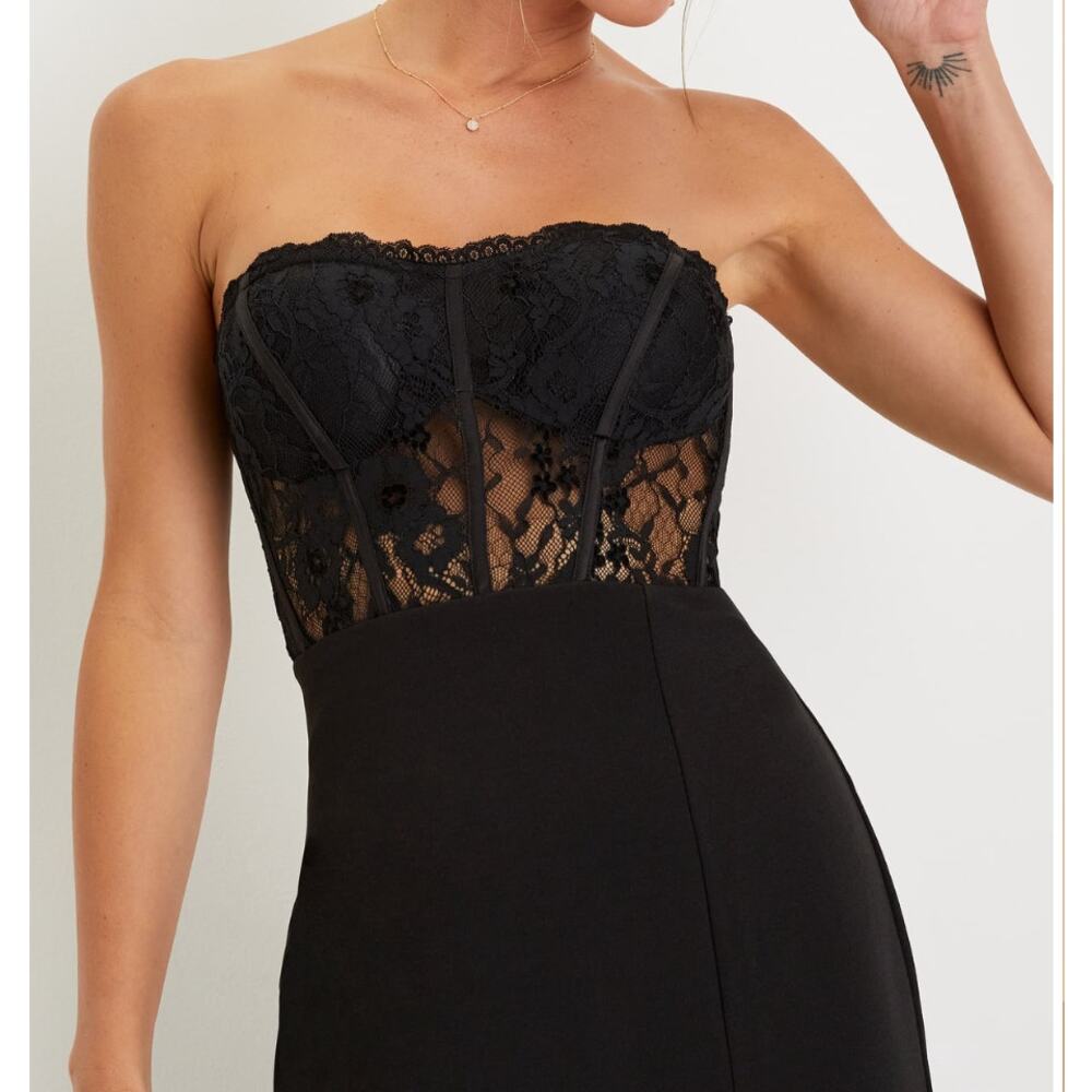 Lulu's Black Lace Strapless Maxi Dress